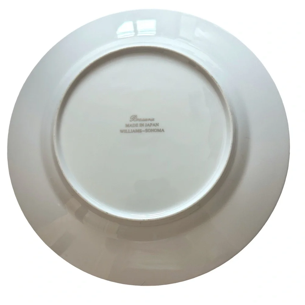 Williams Sonoma Brassiere Elegant White Dinner Plate with Wide Platinum Trim